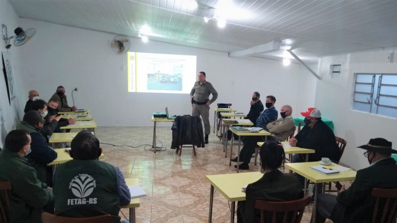 BM de Sobradinho participa de reunião regional do Sindicato Rural 
