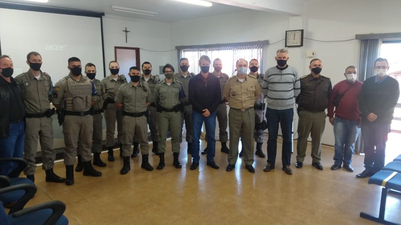 Comandante Regional apresenta o Programa de Vigilância Colaborativa em Mato Leitão e General Câmara