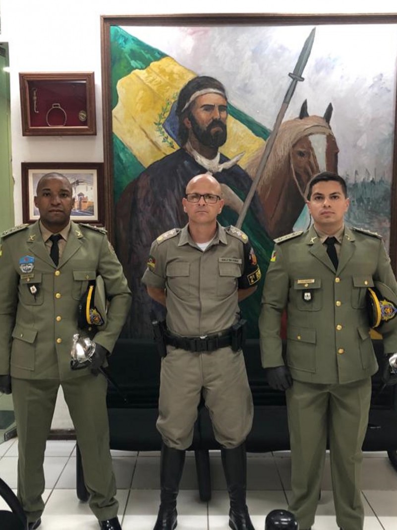 Milico Ponderão - Hoje é aniversário do saudoso Sargento Romualdo