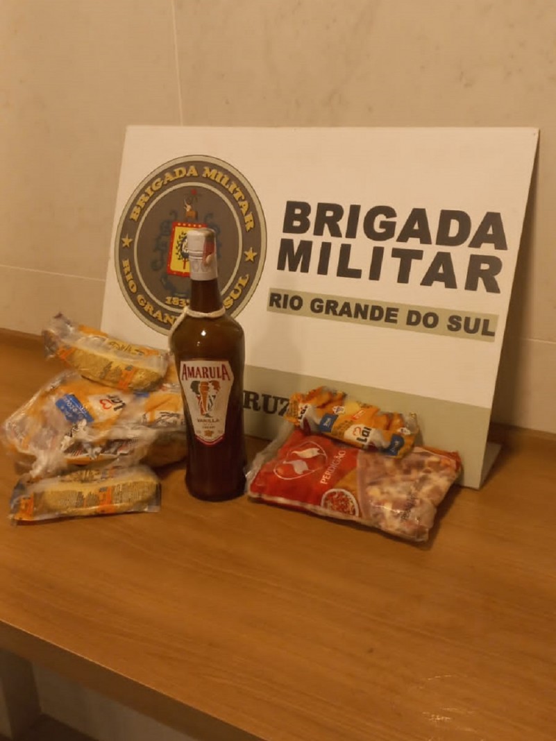 Na manhã desta sábado (28/01) ás 6h, a Brigada Militar através do 23º Batalhão de Polícia Militar (23ºBPM) realizou a prisão de um homem de 36 anos, pelo crime de importunação sexual e furto em Santa Cruz do Sul, o qual fora liberado pouco tempo antes de ser preso pela realização de outro furto em município diverso.
