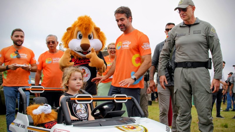 Brigada Militar participa de a&ccedil;&atilde;o integrada de presta&ccedil;&atilde;o de servi&ccedil;os da Opera&ccedil;&atilde;o Ver&atilde;o no Litoral Sul
